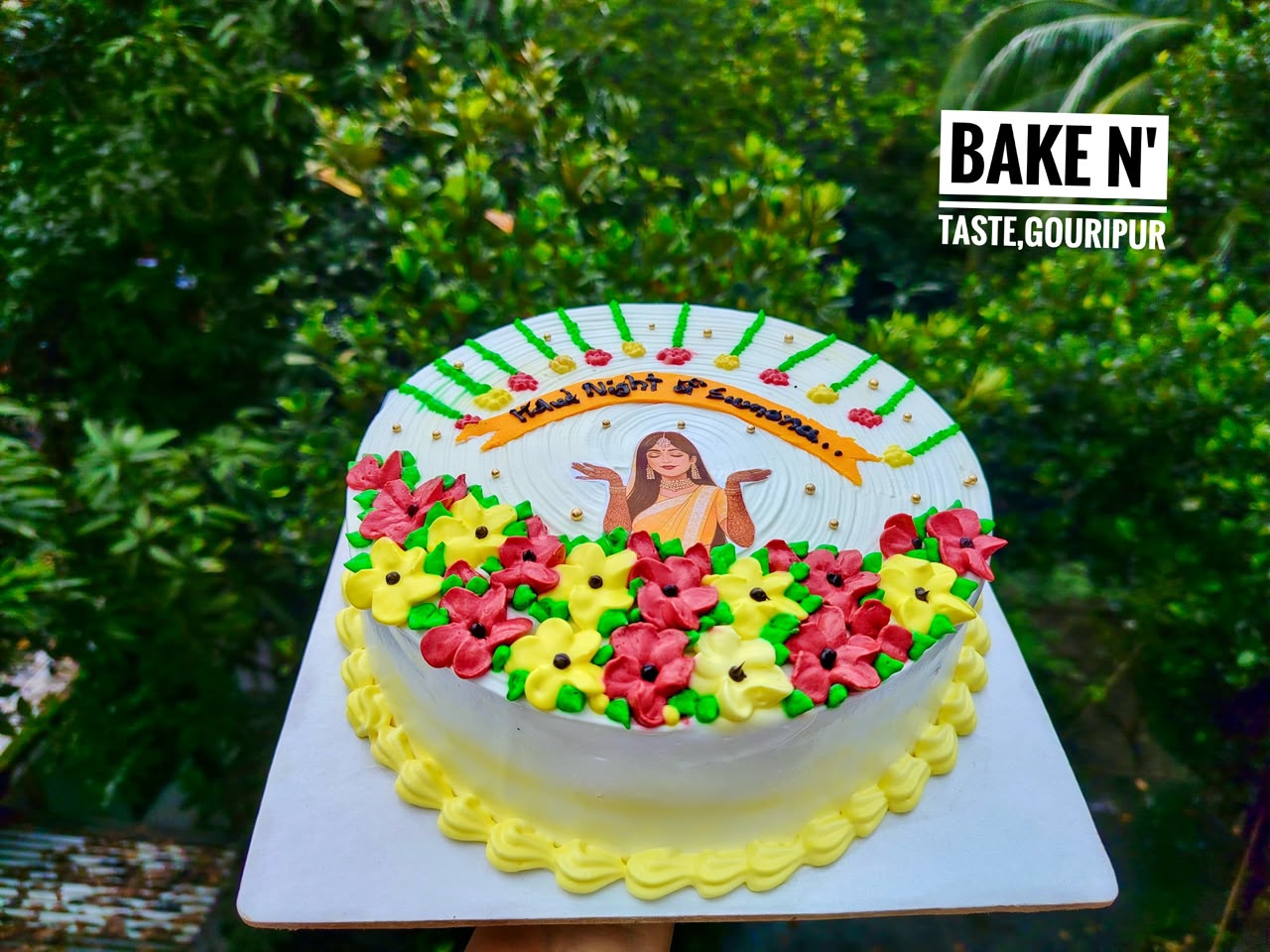 Bake n' Taste handcrafted cake